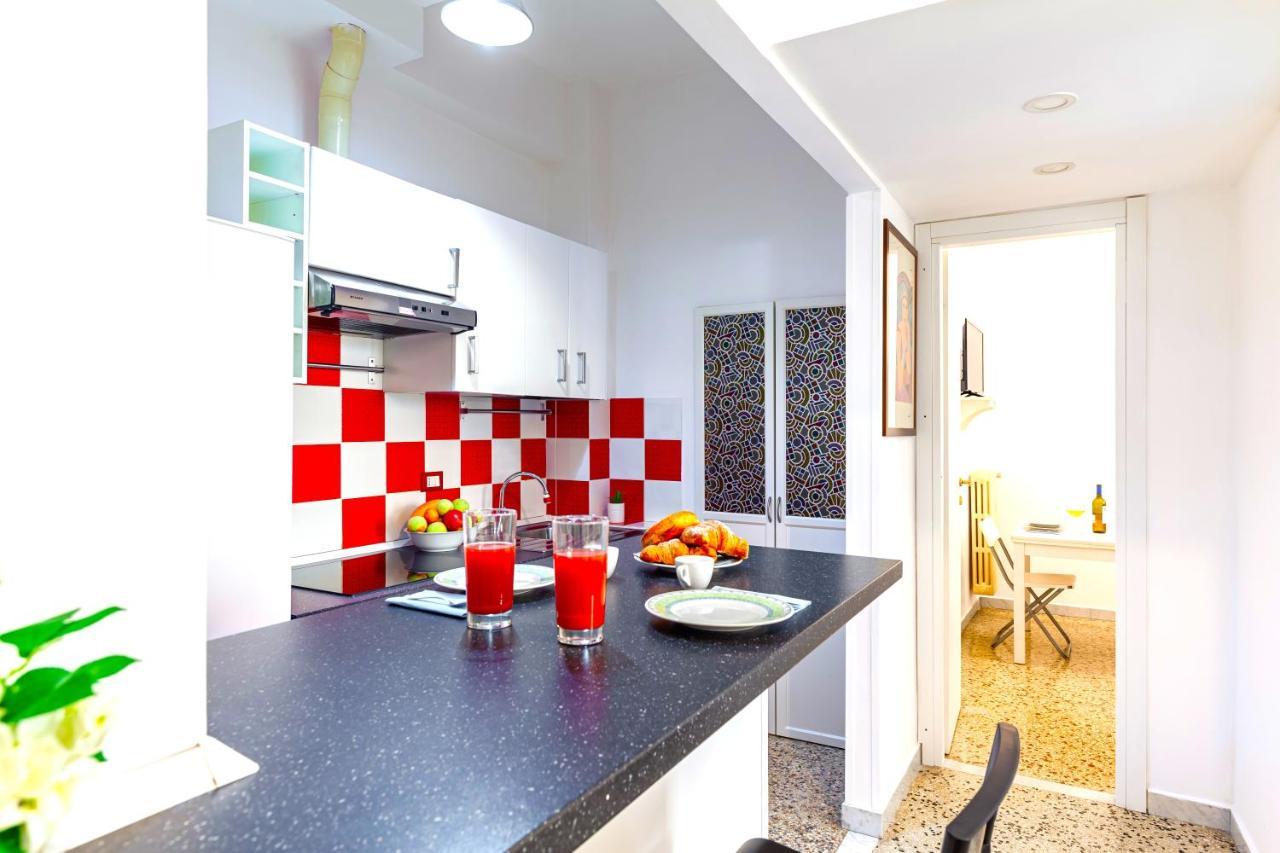 Hostly - Sant'Orsola Suite Apartment Róma Kültér fotó