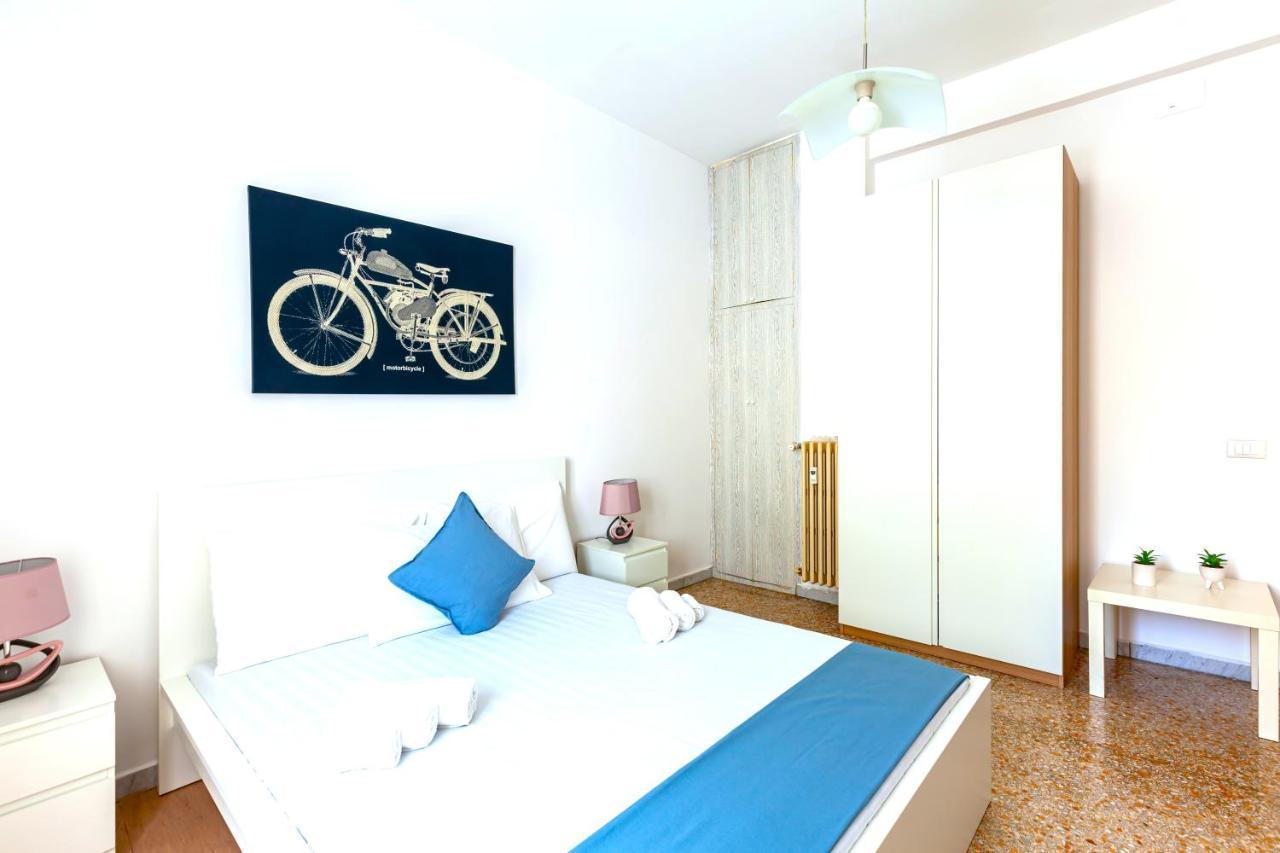 Hostly - Sant'Orsola Suite Apartment Róma Kültér fotó