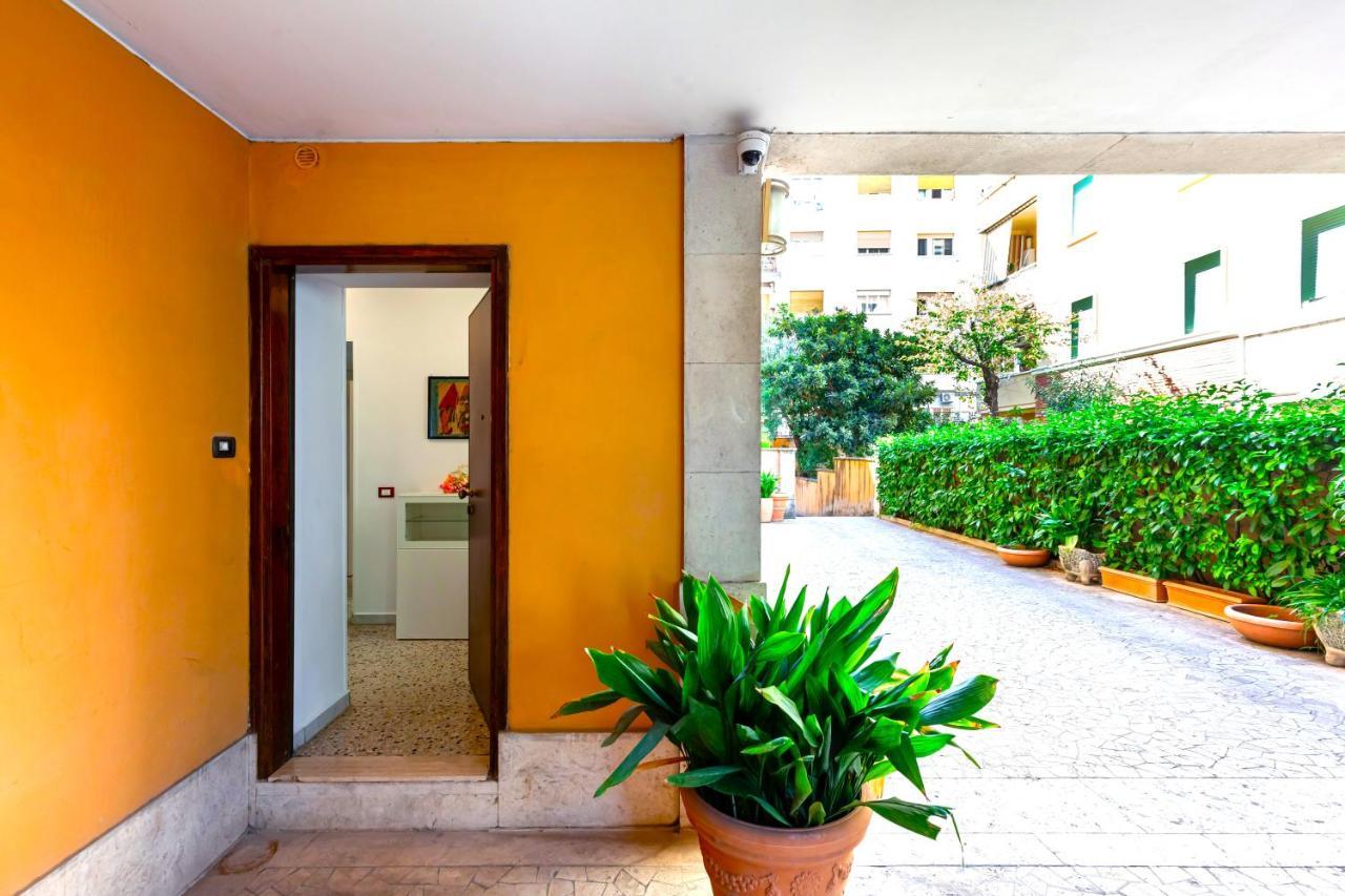 Hostly - Sant'Orsola Suite Apartment Róma Kültér fotó