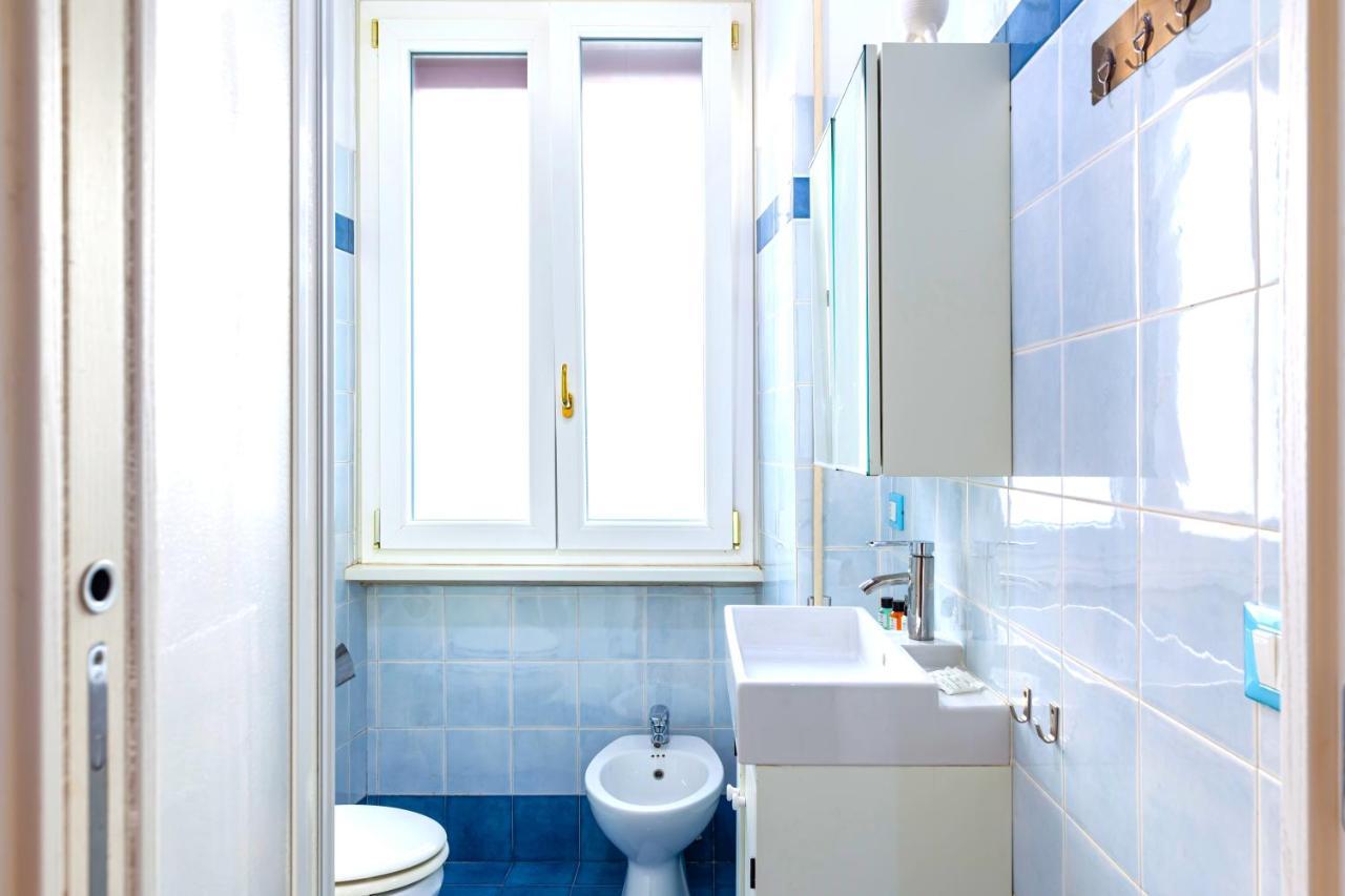 Hostly - Sant'Orsola Suite Apartment Róma Kültér fotó